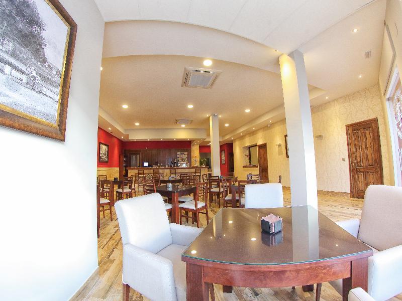 Hostal Garlu ลารัมบลา ภายนอก รูปภาพ