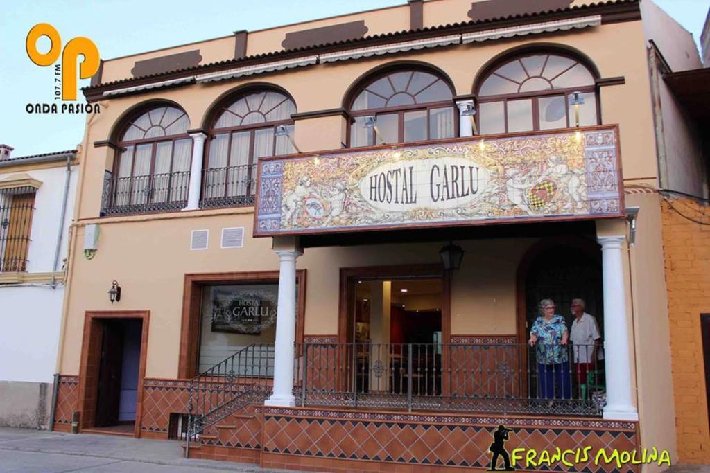 Hostal Garlu ลารัมบลา ภายนอก รูปภาพ